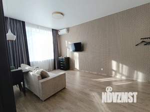 Студия квартира, посуточно, 33м2, 2/2 этаж