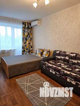 1-к квартира, посуточно, 32м2, 1/1 этаж