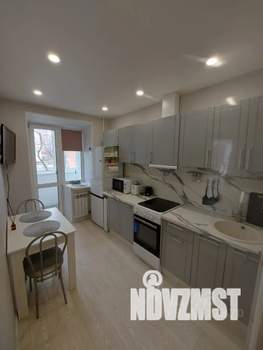 1-к квартира, посуточно, 35м2, 2/10 этаж