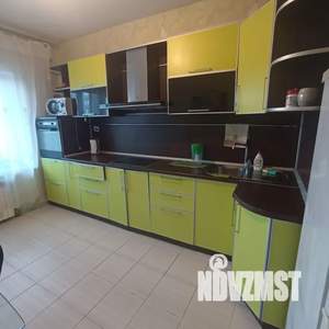 1-к квартира, посуточно, 42м2, 5/23 этаж