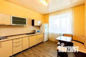 1-к квартира, посуточно, 51м2, 1/1 этаж