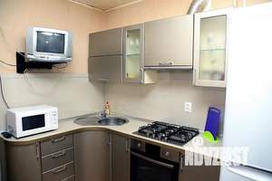 1-к квартира, посуточно, 36м2, 3/9 этаж