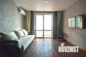 1-к квартира, посуточно, 45м2, 18/22 этаж