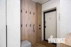 Студия квартира, посуточно, 34м2, 1/25 этаж