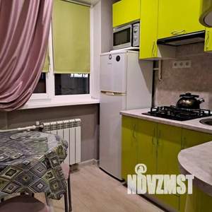2-к квартира, посуточно, 44м2, 1/1 этаж