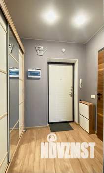 Студия квартира, посуточно, 40м2, 3/10 этаж