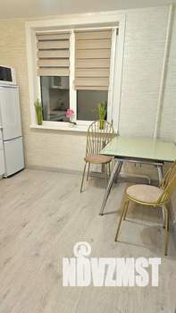 1-к квартира, посуточно, 33м2, 7/10 этаж