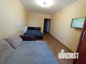 1-к квартира, посуточно, 36м2, 6/25 этаж