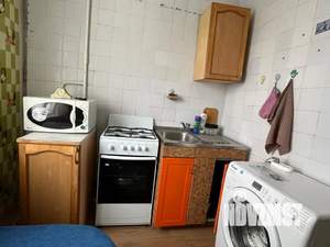 1-к квартира, посуточно, 35м2, 6/9 этаж