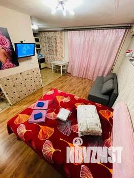 1-к квартира, посуточно, 33м2, 2/5 этаж