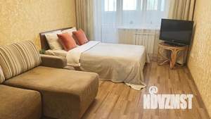 1-к квартира, посуточно, 33м2, 2/10 этаж