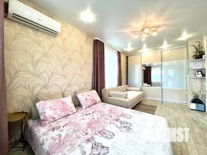 1-к квартира, посуточно, 41м2, 4/4 этаж