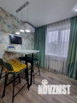 2-к квартира, посуточно, 52м2, 7/10 этаж