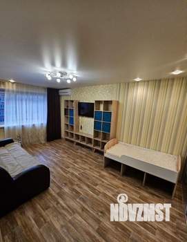 1-к квартира, посуточно, 40м2, 4/5 этаж