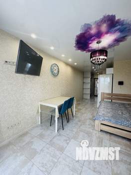 Студия квартира, посуточно, 30м2, 11/18 этаж