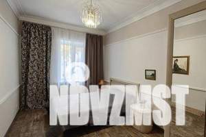 1-к квартира, посуточно, 42м2, 3/3 этаж