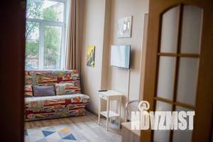 1-к квартира, посуточно, 50м2, 2/4 этаж