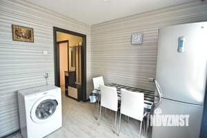 1-к квартира, посуточно, 40м2, 5/10 этаж