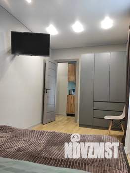 2-к квартира, посуточно, 40м2, 5/5 этаж