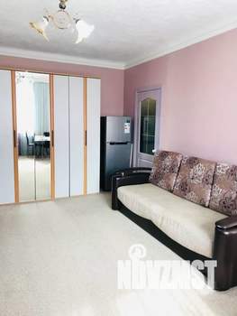 1-к квартира, посуточно, 33м2, 3/6 этаж