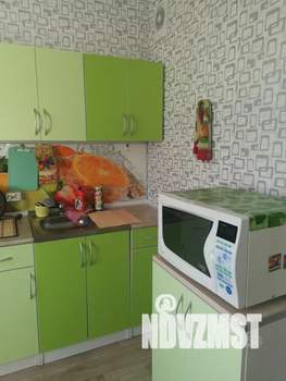 1-к квартира, посуточно, 33м2, 10/10 этаж