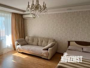 1-к квартира, посуточно, 42м2, 6/10 этаж