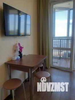 Студия квартира, посуточно, 25м2, 10/25 этаж