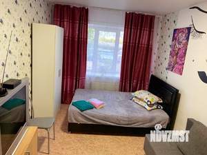 1-к квартира, посуточно, 40м2, 1/10 этаж