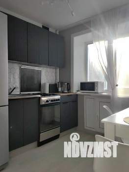 2-к квартира, посуточно, 50м2, 1/1 этаж