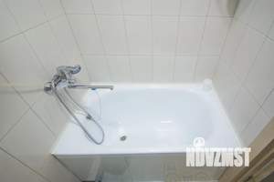 Студия квартира, посуточно, 14м2, 1/5 этаж