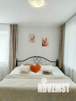 Студия квартира, посуточно, 32м2, 3/4 этаж