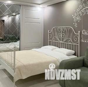 1-к квартира, посуточно, 33м2, 1/1 этаж