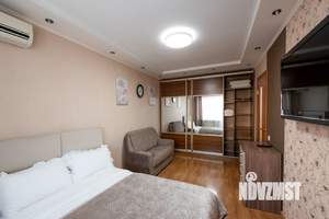 1-к квартира, посуточно, 33м2, 3/9 этаж