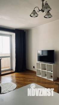 Студия квартира, посуточно, 30м2, 7/9 этаж