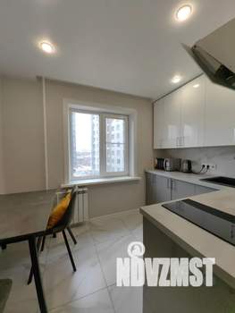 1-к квартира, посуточно, 32м2, 4/10 этаж