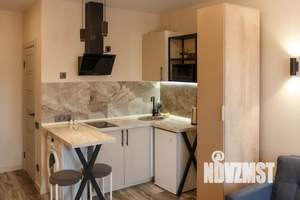 Студия квартира, посуточно, 21м2, 1/8 этаж