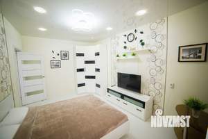 1-к квартира, посуточно, 35м2, 7/23 этаж