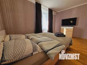 2-к квартира, посуточно, 105м2, 4/12 этаж