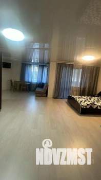 1-к квартира, посуточно, 60м2, 1/1 этаж