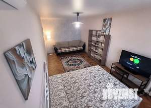 1-к квартира, посуточно, 35м2, 7/10 этаж