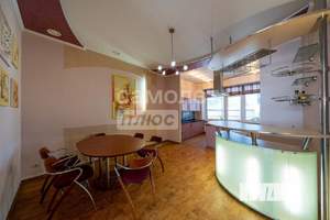 4-к квартира, на длительный срок, 159м2, 8/8 этаж