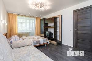1-к квартира, посуточно, 32м2, 3/5 этаж
