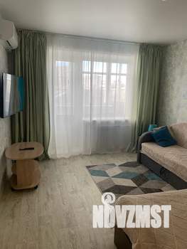 1-к квартира, посуточно, 40м2, 7/9 этаж