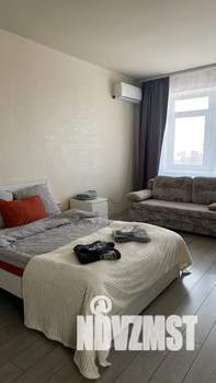 1-к квартира, посуточно, 55м2, 17/22 этаж