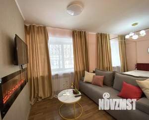1-к квартира, посуточно, 35м2, 1/1 этаж