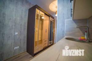 Студия квартира, посуточно, 35м2, 9/20 этаж