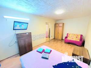 1-к квартира, посуточно, 33м2, 7/10 этаж