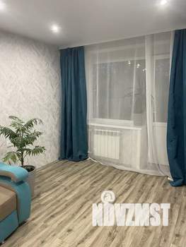 1-к квартира, посуточно, 38м2, 5/5 этаж