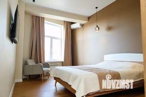 1-к квартира, посуточно, 40м2, 1/1 этаж