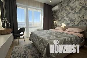 1-к квартира, посуточно, 40м2, 1/25 этаж